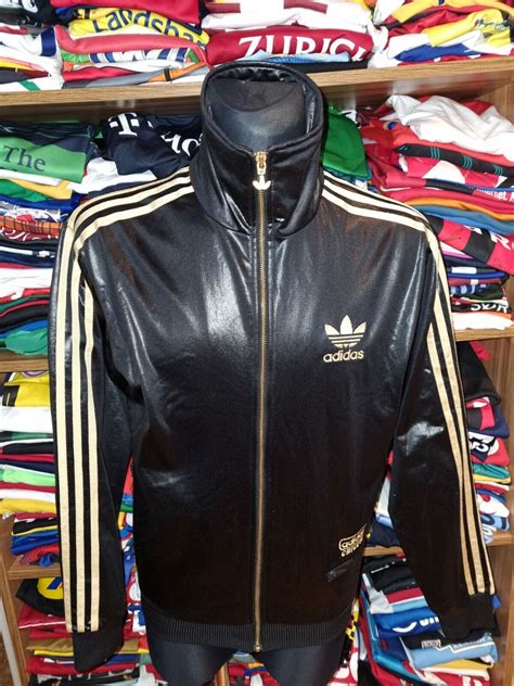 True Vintage Adidas Jacke 2009 M L Chile schwarz Gold Herbst 